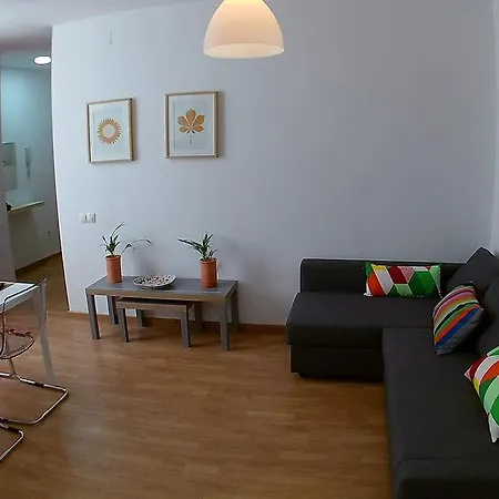 Mitjana Plaza Apartment Malaga